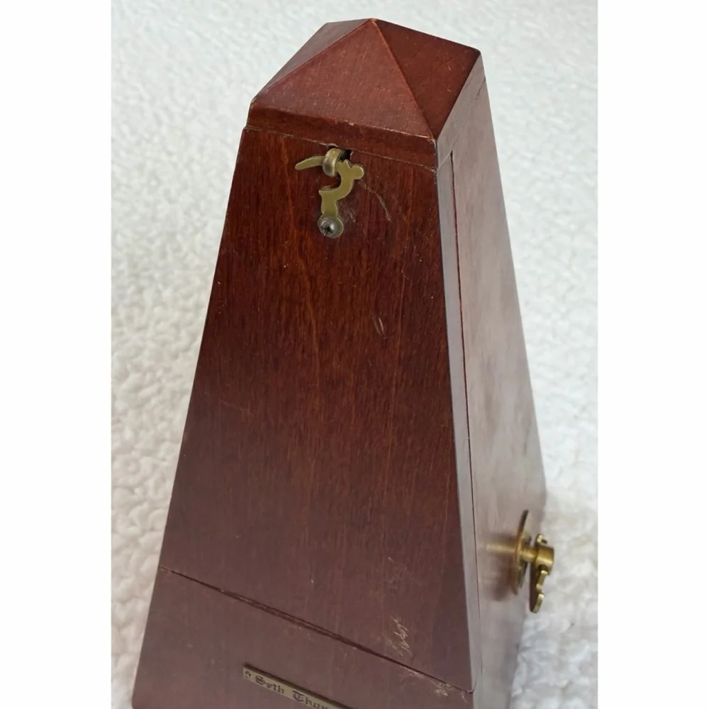 (VTG) SETH THOMAS • Brown Wooden Pyramid Wind-Up Metronome w/ Cover (Working) - Picture 6 of 16